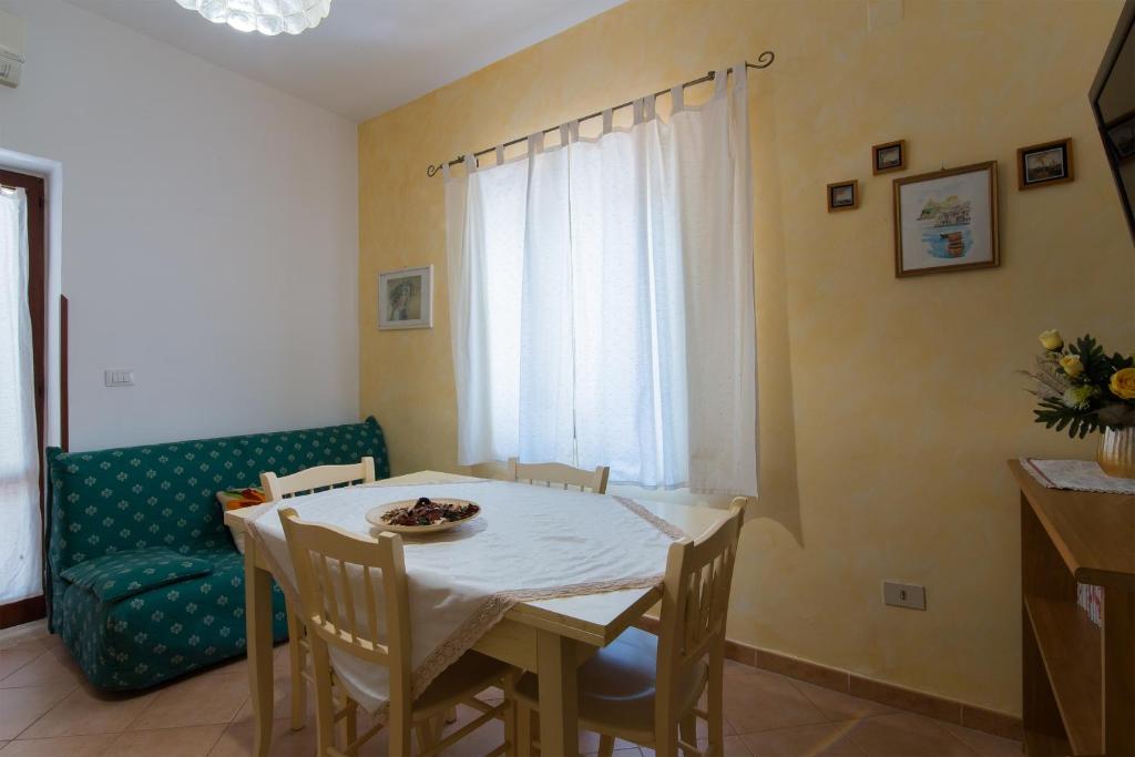 Il giardinetto Lipari centro room 5
